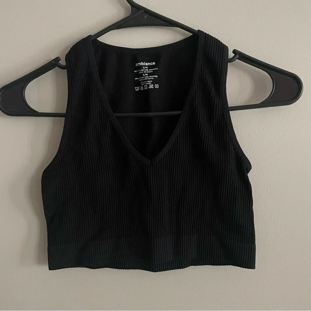 Cropped Ribbed tanks - Picture 3 of 4